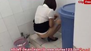 แอบถ่ายหีนศ. แอบถ่ายนั่งฉี่ แอบถ่ายจิ๋ม แอบดูหี หีอูม