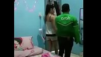 เย็ดสาวไทย เย็ดฟรี เย็ดท่าหมา เย็ดตรงขอบเตียง เย็ดกับแกร็บฟู้ด