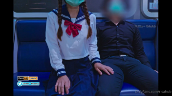 แหวกกางเกงในเย็ด แตกใน เย็ดวัยรุ่น เย็ดบนรถไฟ เย็ดนักเรียน